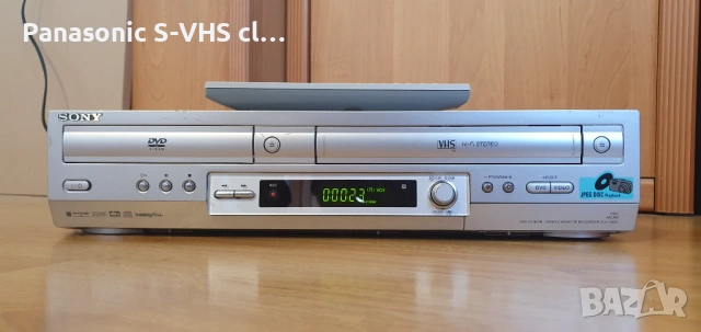 SONY SLV-D950GL  VHS recorder-DVD player, снимка 5 - Плейъри, домашно кино, прожектори - 53614220