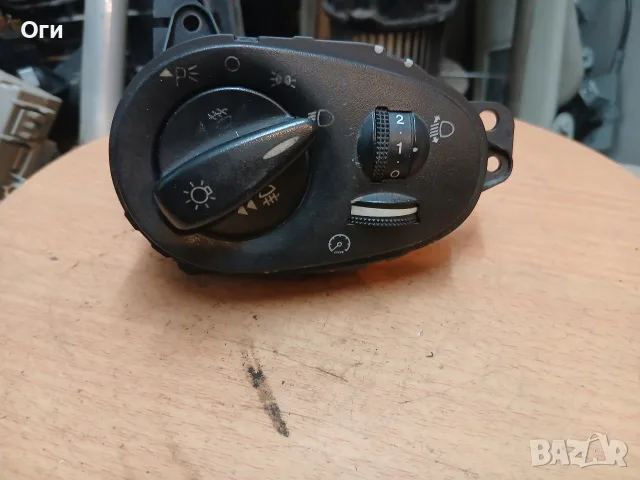 Ключ светлини за Форд Фокус 98AG 13A024 AH / 98AG13A024AH