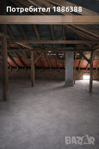 Двуетажна тухлена къща с гараж, снимка 12 - Къщи - 53223201