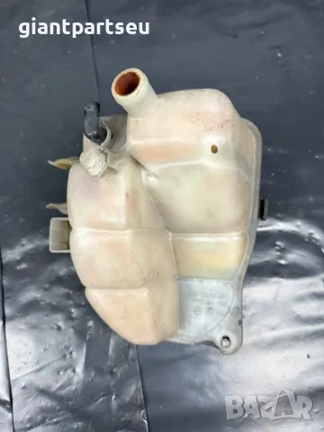 Казанче антифриз за Мерцедес Mercedes  W203, снимка 2 - Части - 48671509