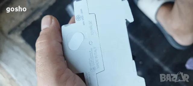 Четири полюсна дефектно токова защита ДТЗ 4P 40A 30mА серия F204 тип A ABB , снимка 2 - Ключове, контакти, щепсели - 55992707