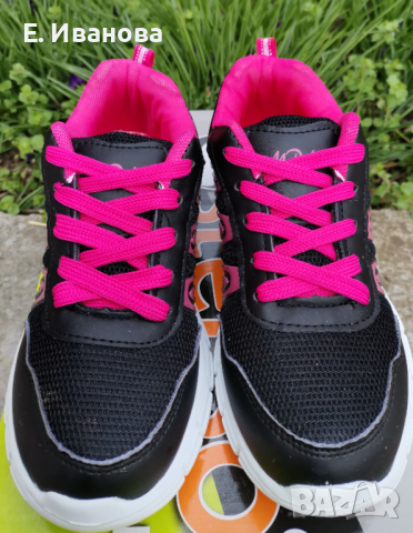 Дамски/Детски маратонки 33 номер/размер, в черно с розово - стелка 22,6см., снимка 3 - Дамски ежедневни обувки - 44840185