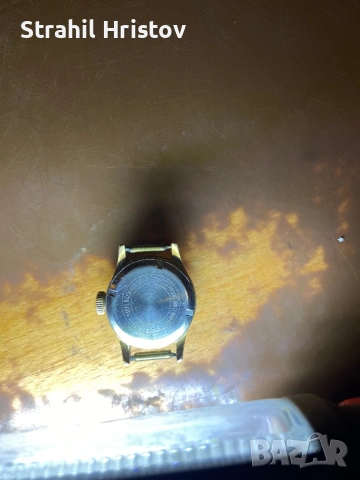 Часовник Швеицарски, снимка 3 - Антикварни и старинни предмети - 53280673