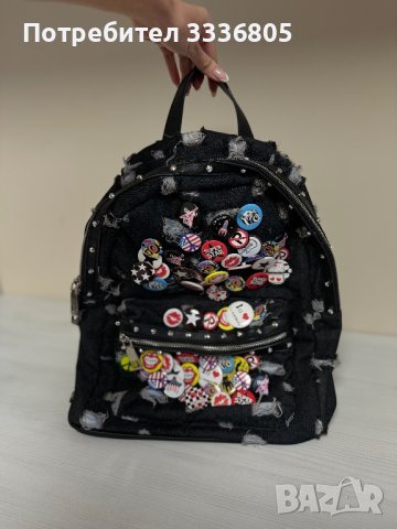 Голяма раница със значки, снимка 1