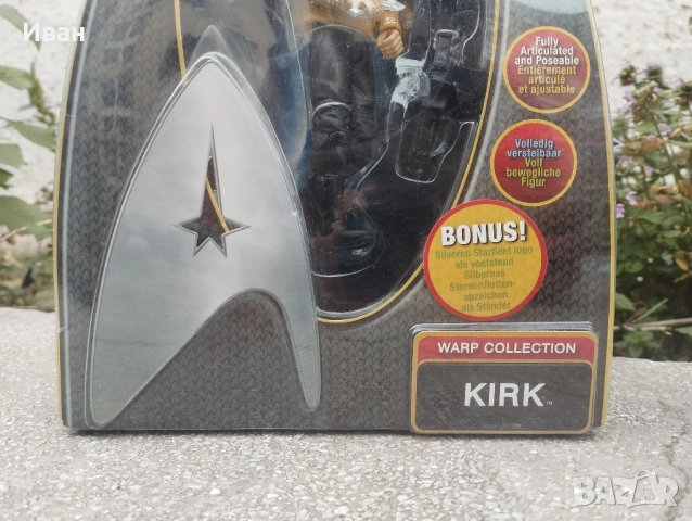Фигурка на капитан Kirk Star trek , снимка 2 - Фигурки - 52100491