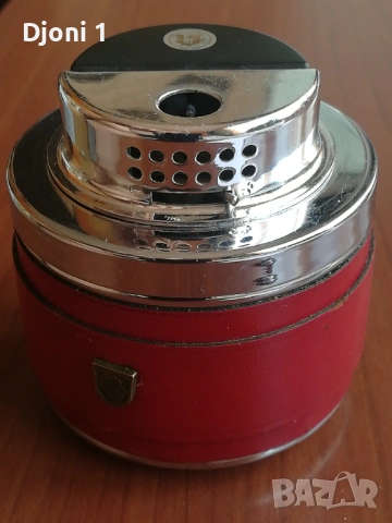 Винтидж запалка с пепелник 