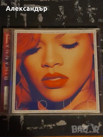 Rihanna - Loud