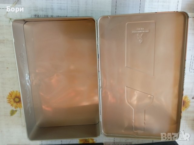 Кутия Johnnie Walker RESERVE, снимка 12 - Други ценни предмети - 41769406