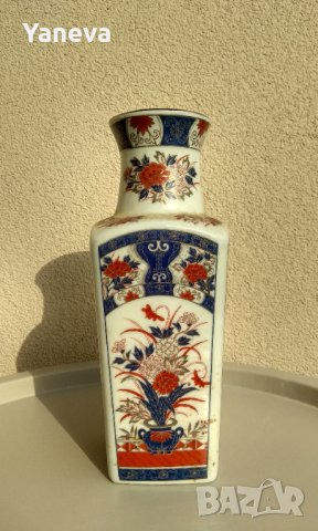 Японска , порцеланова ваза с богата орнаментика. , снимка 4 - Вази - 41856878