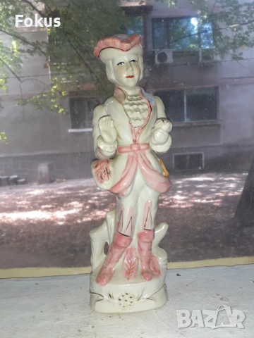 Стара порцеланова статуетка порцелан, снимка 4 - Антикварни и старинни предмети - 53457148