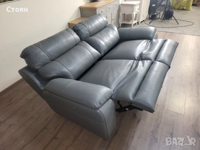 Италиански сив кожен диван тройка Lorenzo с ел. релакс механизъм, снимка 10 - Дивани и мека мебел - 53692889