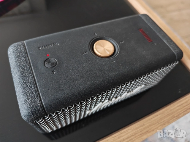 Marshall Emberton Bluetooth колонка. 