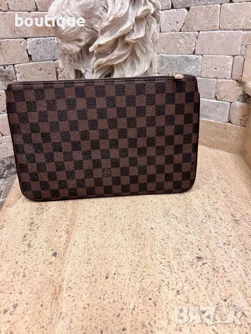 Мъжки чанти Gucci, Louis Vuitton , Armani, Calvin Klein, снимка 7 - Чанти - 55711675
