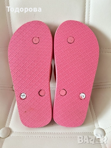 Детски чехли / джапанки номера 30,31,35, снимка 3 - Детски джапанки - 49228327
