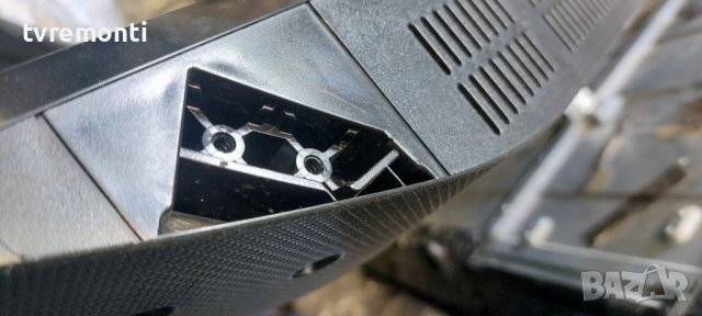 крачета за телевизор Samsung модел UE32J4500AW, снимка 3 - Стойки, 3D очила, аксесоари - 41803507