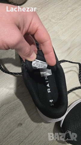 мъжки маратонки Under Armour номер 40, снимка 8 - Маратонки - 53756475