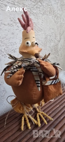 Голяма винтидж кокошка–мадама, Норвегия, ръчно изработена.