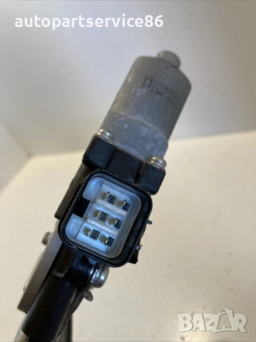 Мотор за стъклоповдигач заден десен за Peugeot 4007 2.2 HDI (2009) 5713A085, снимка 3 - Части - 53680677