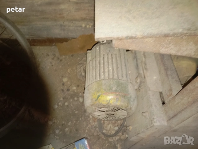 Абрихт, снимка 2 - Циркуляри - 53395331