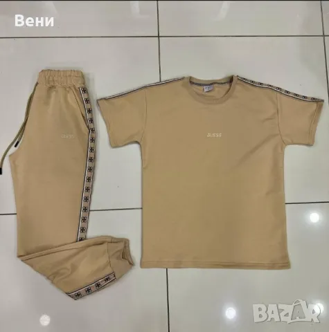 Дамски екипи Guess, 5 цвята, снимка 4 - Спортни екипи - 49295857