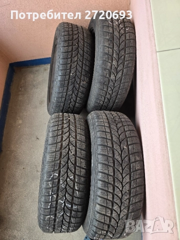 Продавам гуми с джанти 205/55/16, снимка 2 - Гуми и джанти - 52456111