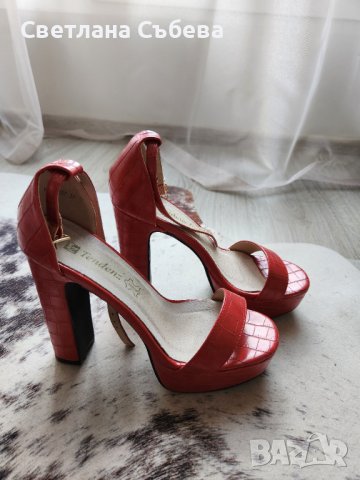 Червени сандали на платформа , снимка 6 - Сандали - 41116157