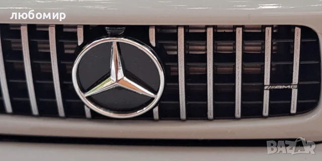 Mercedes Benz 1/18, снимка 9 - Колекции - 51391690