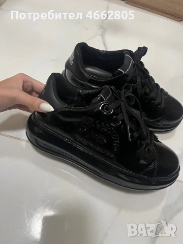 Обувки Karl Lagerfeld 