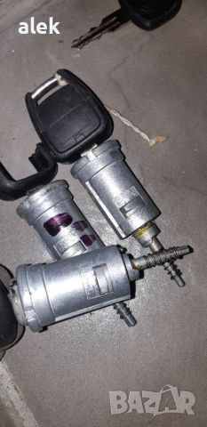 Контактни ключове Опел Астра Вектра корса тигра, снимка 3 - Части - 36132630