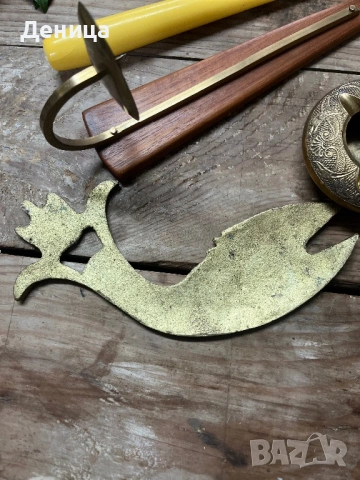 Свешник-28 см Дърво и месинг Цена-12 €  Отварачка с форма на риба, която ми напомня на илюстрация от, снимка 15 - Други - 53436443