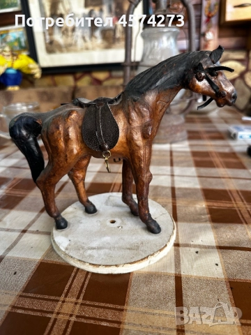 Ръчно изработен кон от истинска конска кожа, снимка 2 - Антикварни и старинни предмети - 51473534