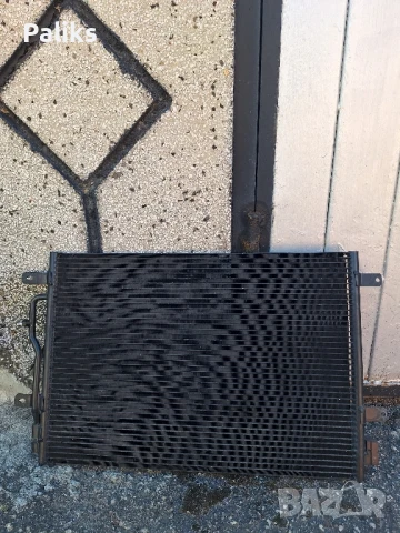 Кондензатор за Ауди А4 Б6, снимка 2 - Части - 51195875