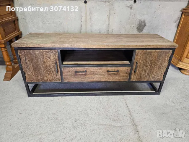 Шкаф от метал и дърво, снимка 4 - Шкафове - 49668085