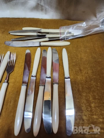 прибори за хранене - комплект 12 бр., качествена неръжд.стомана, дръжките "слонова кост", от СССР, снимка 6 - Прибори за хранене, готвене и сервиране - 46886675