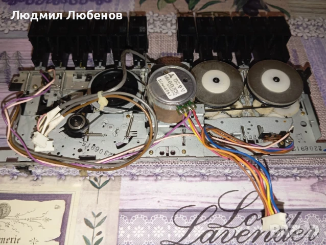 Механика за касетофон Hitachi Trk W350E, снимка 13 - Радиокасетофони, транзистори - 51197141