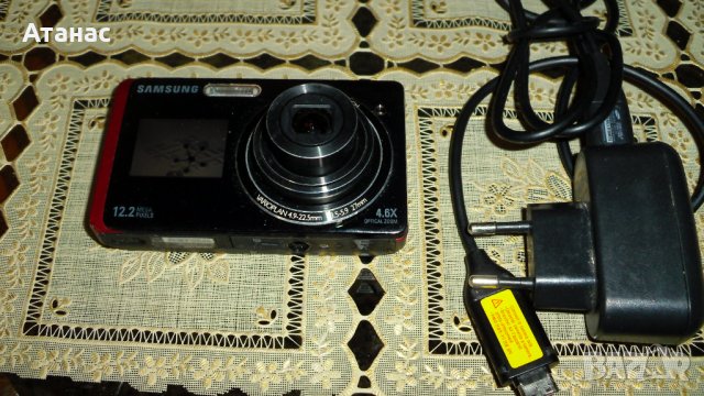 Фотоапарат SAMSUNG ST500 -12.2MP - Двоен  3"LCD Touch-screen дисплей, снимка 1 - Фотоапарати - 42591581