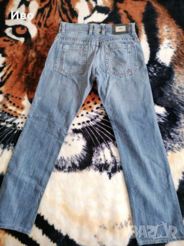 Дънки: Armani - М размер., снимка 2 - Дънки - 39562845