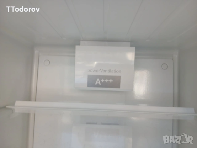 Хладилник с фризер Siemens iQ500 KG39EAL40, А+++ , снимка 3 - Хладилници - 53840654