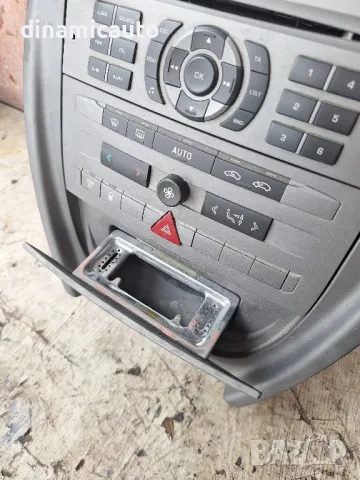 Cd плеър и панел управление климатик за Citroen C5 2005г., снимка 3 - Части - 48663572