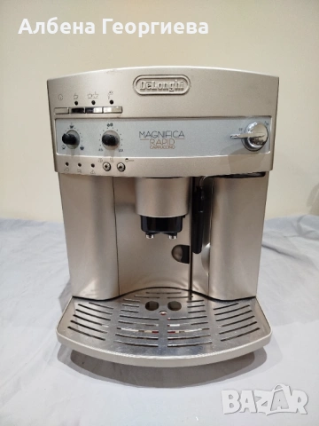 Кафе машина Delonghi Magnifica RAPID CAPPUCCINO, снимка 2 - Кафемашини - 53398817