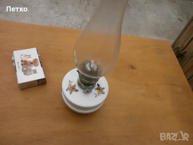 Рядка  порцеланова  лампа  отлична, снимка 4 - Антикварни и старинни предмети - 47833279