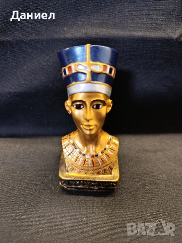 Бюст на Нефертити от Египет, снимка 3 - Антикварни и старинни предмети - 53237228