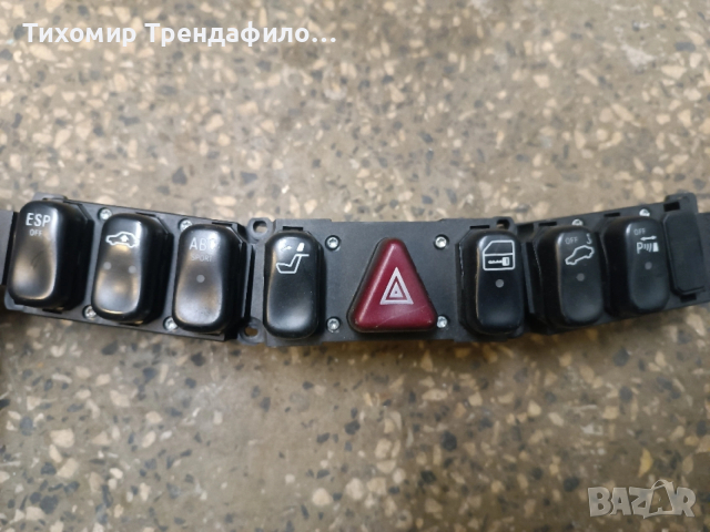бутони средна конзола mercedes w220 2208213958 , 2208213751, 220 821 39 58 , 220 821 37 51