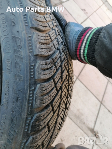Зимни гуми Michelin 
245 35 20 перфектни 2 броя с 7 мм грайфер, снимка 5 - Гуми и джанти - 44688618