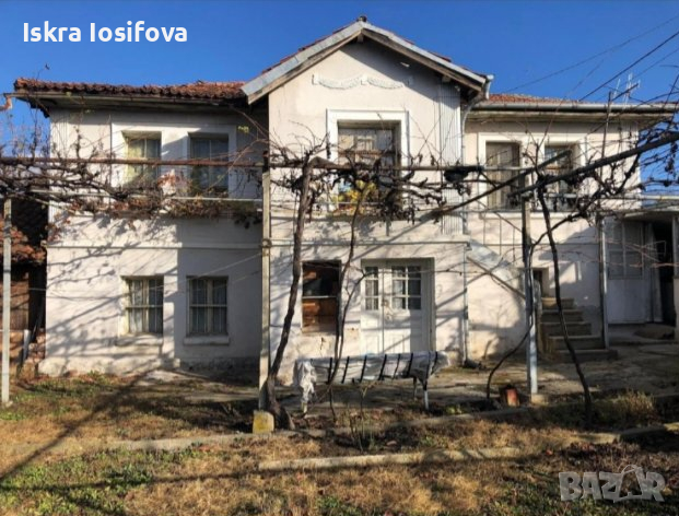 Къща Горни Домлян, област Пловдив, снимка 1