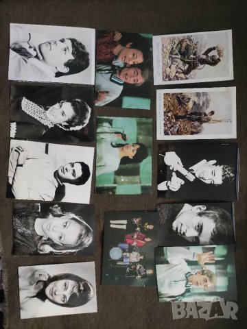 Продавам пощенски картички с български артисти , певци и певици,групи,космонавти