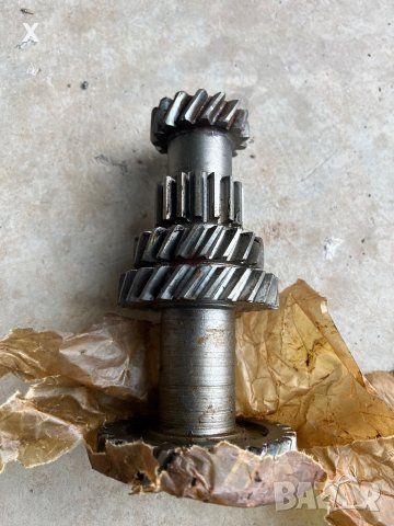 ВАЛ МЕЖДИНЕН, БЛОКОВА ОС ВОЛГА 2410 ГАЗ 2410 (4-ст.) 24-1701050-P НОВ СССР