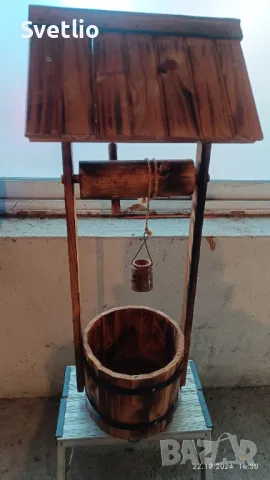 Намален! Продавам декоративен дървен кладенец - саксия., снимка 3 - Саксии и кашпи - 50295879
