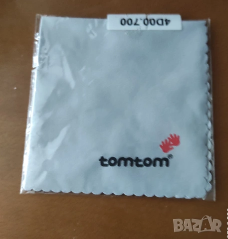 навигация TOMTOM модел 4D00.008, чисто нова, пълен комплект, снимка 11 - Навигация за кола - 53218132