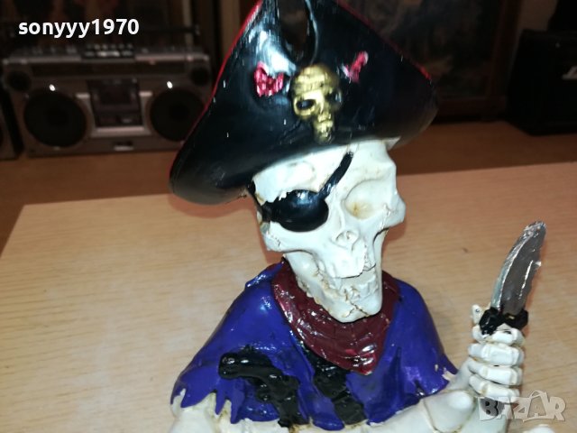Декоративен пепелник във формата на скелет пират 1308231050, снимка 6 - Колекции - 41840558